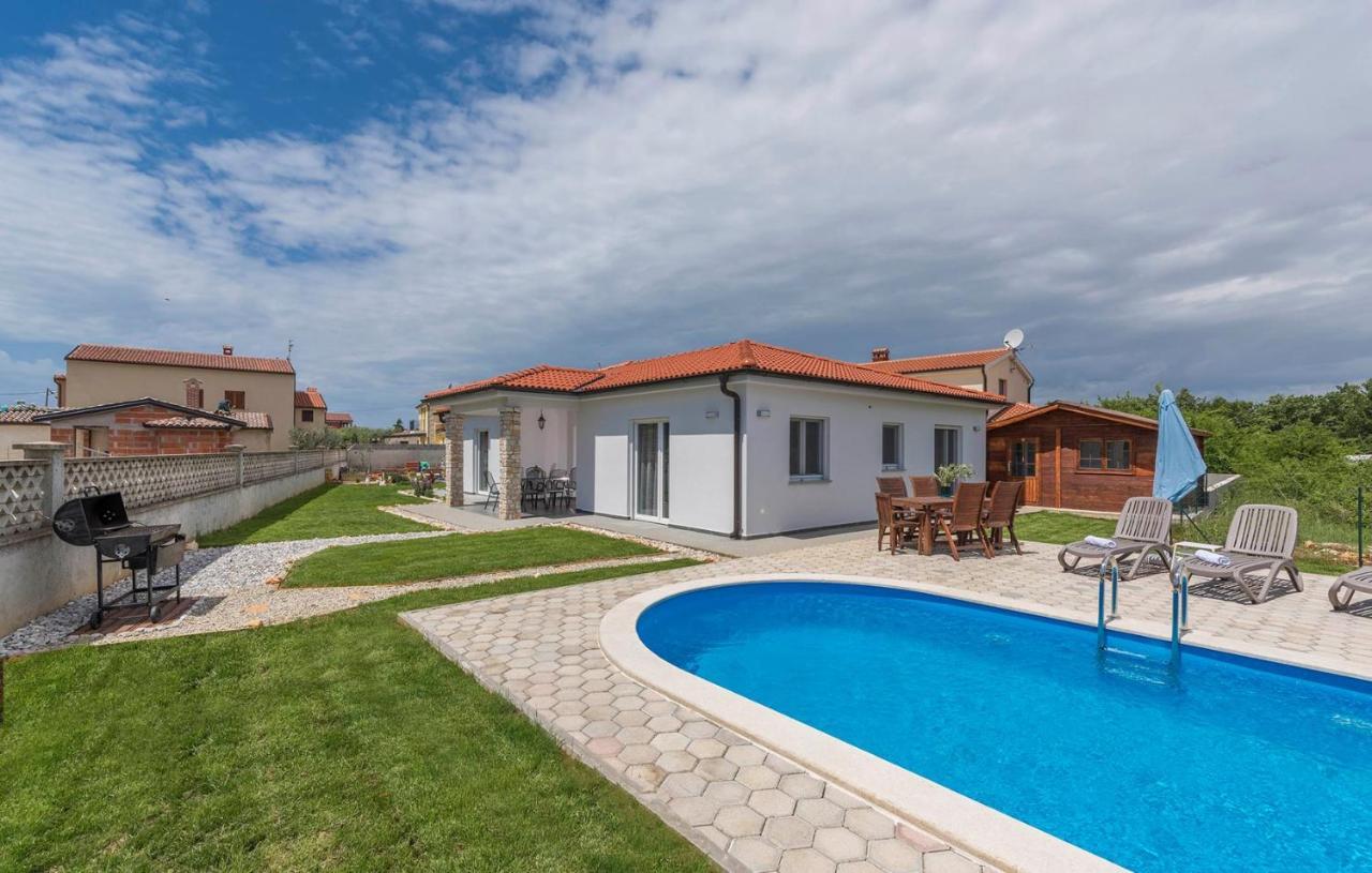Villa Frontera Croatia Porec Exterior photo